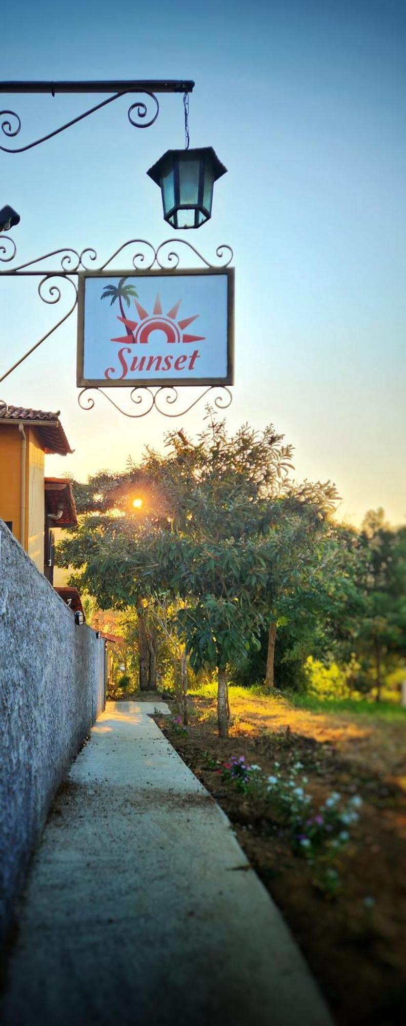 Suites Sunset ميجيل بيريرا المظهر الخارجي الصورة